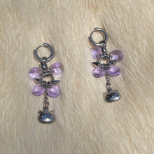 Load image into Gallery viewer, Magic Kitty Earrings