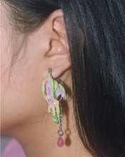 Load image into Gallery viewer, Saturniidae Clicker Earrings
