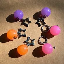 Load image into Gallery viewer, Starfall Purple Bobble Earrings
