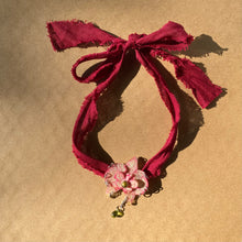 Load image into Gallery viewer, Pierced Orchid Choker
