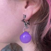 Load image into Gallery viewer, Starfall Purple Bobble Earrings
