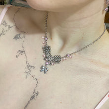 Load image into Gallery viewer, Ribbons and Bows Necklace
